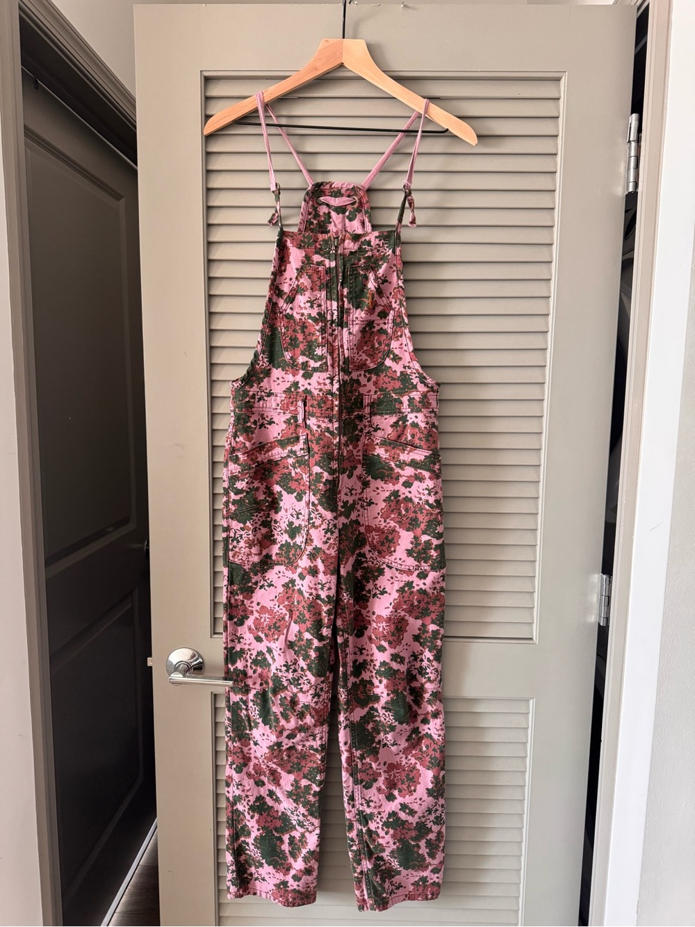 Anthropologie Pilcro | Pink & Olive Camo Painters Overalls ~ US 27 - Picture 8 of 13